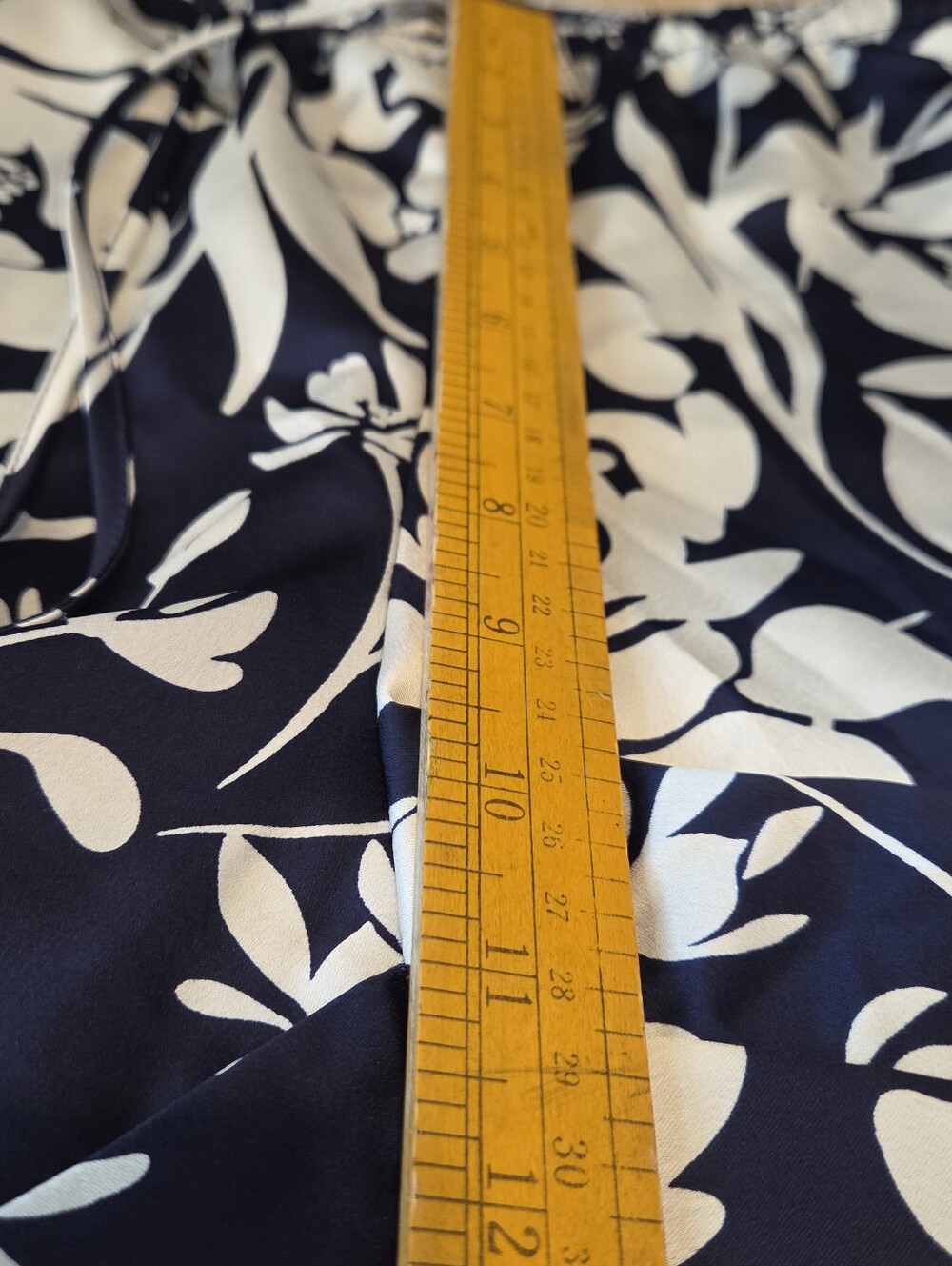 Navy And Cream Floral Wide-Leg Pants - Picture 10 of 14